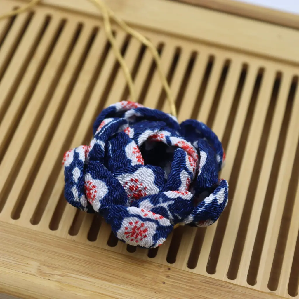 Collier fleur (Bleu)